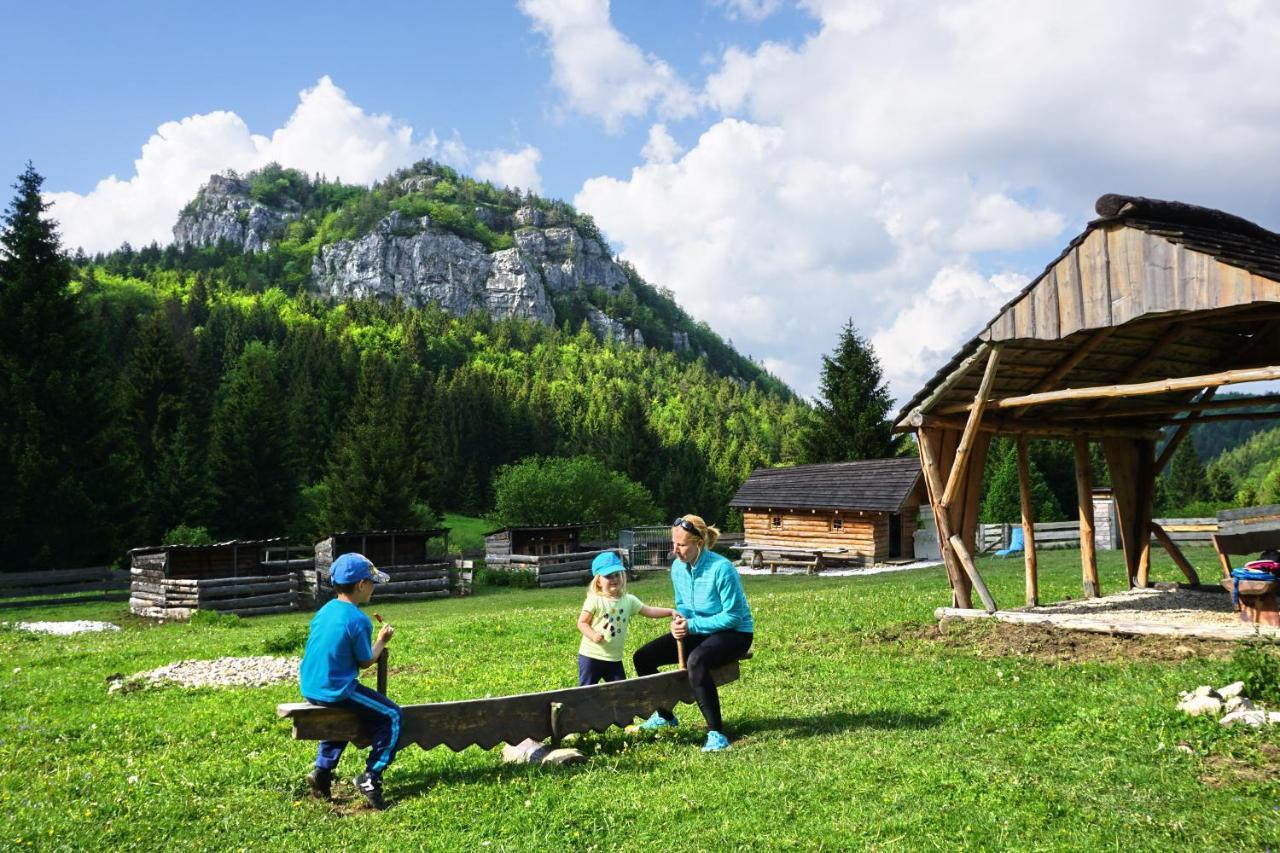 Villapark Vlasky Bešeňová Exteriör bild