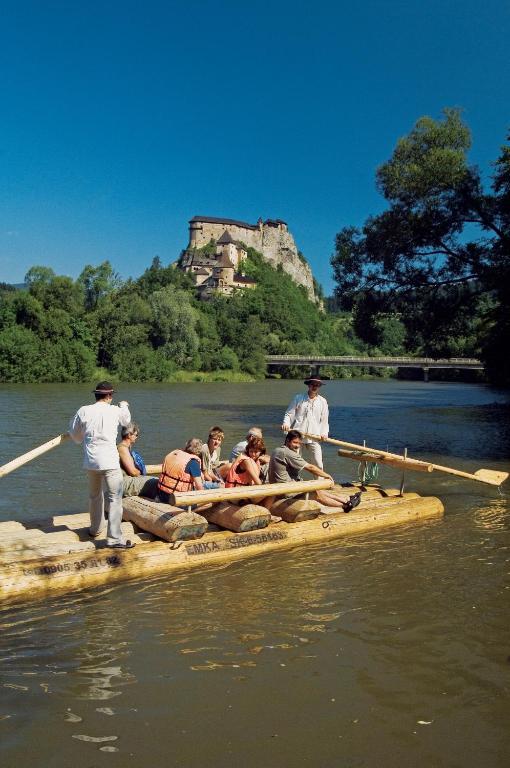 Villapark Vlasky Bešeňová Exteriör bild